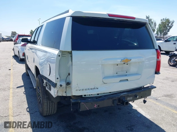2017 Chevrolet Suburban LT z VIN 1GNSKHKC7HR325641, wystawiony jako IAAI lot #42290768 z przebiegiem 91 802 mil mil oraz . Historia ofert i sprzedaży dostępna na DreamBid. Obrazek 6.
