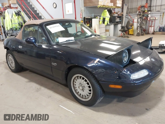 1996 Mazda MX-5 Miata z VIN JM1NA3534T0708649, wystawiony jako IAAI lot #42369564 z przebiegiem 202 690 mil mil oraz . Historia ofert i sprzedaży dostępna na DreamBid. Obrazek 1.