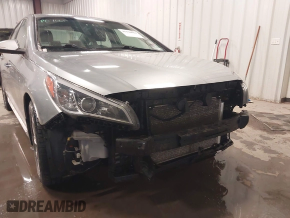 2017 Hyundai Sonata Sport with VIN 5NPE34AF0HH470616, listed as a IAAI auction lot 41550055 with 157,969 mi miles. Bid and sale history available at carsss.com. Image 6.