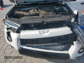 2020 Toyota 4Runner SR5 with VIN JTEBU5JR5L5789434, listed as a Copart auction lot 59286615 with 63,057 mi miles and Salvage title. Bid and sale history available at DreamBid. Image 11.