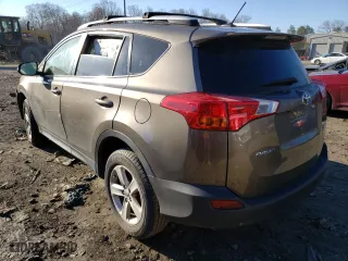 2014 Toyota RAV4 XLE with VIN JTMRFREV2ED082280, listed as a Copart auction lot 88031465 with 113,982 mi miles and Non Repairable. Bid and sale history available at carsss.com. Image 2.