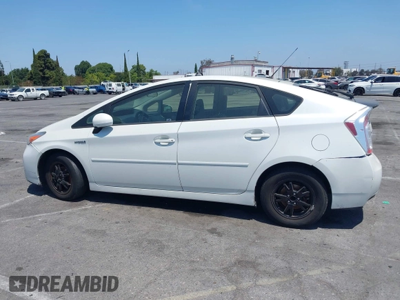 2015 Toyota Prius Four с VIN JTDKN3DU5F2002042, выставлен на аукционе IAAI как лот 42309195 с пробегом 177 951 миль миль и . История ставок и продаж доступна на DreamBid. Изображение 14.