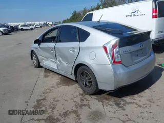 2015 Toyota Prius Four z VIN JTDKN3DU8F0484985, wystawiony jako IAAI lot #41871416 z przebiegiem 330 021 mil mil oraz . Historia ofert i sprzedaży dostępna na DreamBid. Obrazek 3.