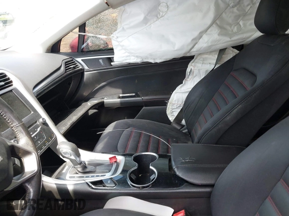 2015 Ford Fusion SE with VIN 3FA6P0H70FR161566, listed as a IAAI auction lot 42151252 with 198,496 mi miles and . Bid and sale history available at DreamBid. Image 5.