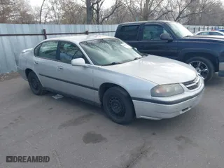 2000 Chevrolet Impala with VIN 2G1WF55E8Y9137739, listed as a IAAI auction lot 41980843 with 182,660 mi miles. Bid and sale history available at carsss.com. Image 1.