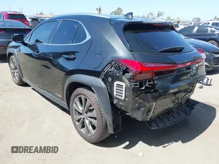 2020 Lexus UX 250h F Sport с VIN JTHE9JBH3L2031805, выставлен на аукционе IAAI как лот 42282075 с пробегом 49 071 миль миль и . История ставок и продаж доступна на DreamBid. Изображение 3.