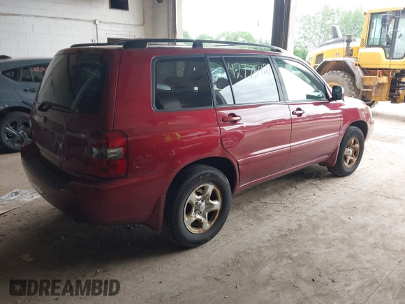 2004 Toyota Highlander with VIN JTEGD21A840081434, listed as a IAAI auction lot 42775427 with 212,255 mi miles and . Bid and sale history available at DreamBid. Image 4.