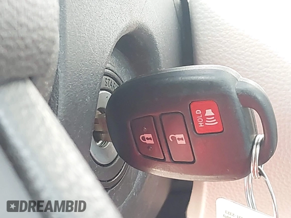 2022 Toyota Corolla Cross L with VIN 7MUAAAAG5NV013226, listed as a IAAI auction lot 42491707 with 34,514 mi miles and . Bid and sale history available at DreamBid. Image 11.