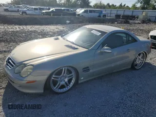 2003 Mercedes-Benz SL 500 z VIN WDBSK75F43F010183, wystawiony jako Copart lot #55220355 z przebiegiem 74 967 mil mil oraz Szkody całkowita. Historia ofert i sprzedaży dostępna na DreamBid. Obrazek 1.