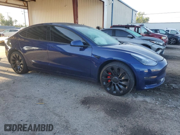 2023 Tesla Model 3 Performance z VIN 5YJ3E1EC5PF634178, wystawiony jako Copart lot #52530845 z przebiegiem 22 618 mil mil oraz Szkoda całkowita • Salvage title. Historia ofert i sprzedaży dostępna na DreamBid. Obrazek 4.