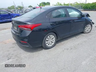 2021 Hyundai Accent SE с VIN 3KPC24A64ME130636, выставлен на аукционе IAAI как лот 42296057 с пробегом 107 642 миль миль и . История ставок и продаж доступна на DreamBid. Изображение 4.