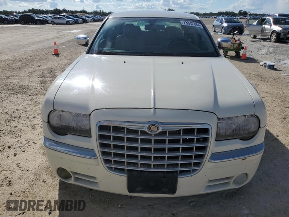 2006 Chrysler 300 C with VIN 2C3KA63H86H514875, listed as a Copart auction lot 73842884 with 0 mi miles and Salvage Title. Bid and sale history available at carsss.com. Image 5.