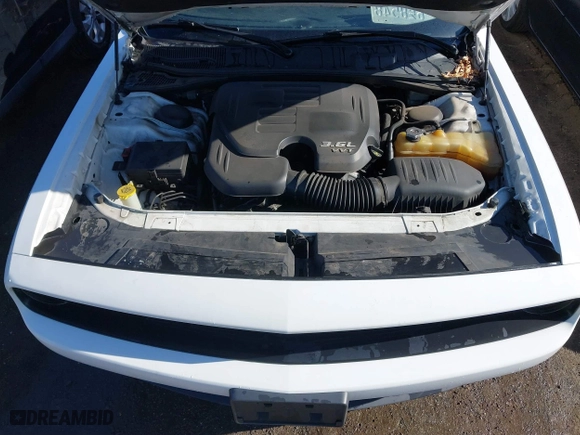 2015 Dodge Challenger SXT Plus with VIN 2C3CDZBG9FH811580, listed as a IAAI auction lot 41813822 with 134,997 mi miles. Bid and sale history available at carsss.com. Image 10.