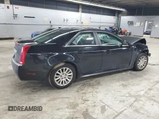 2012 Cadillac CTS Luxury z VIN 1G6DG5E55C0120656, wystawiony jako Copart lot #59164235 z przebiegiem Nie podano mil oraz Czysty tytuł • Clean title. Historia ofert i sprzedaży dostępna na DreamBid. Obrazek 3.
