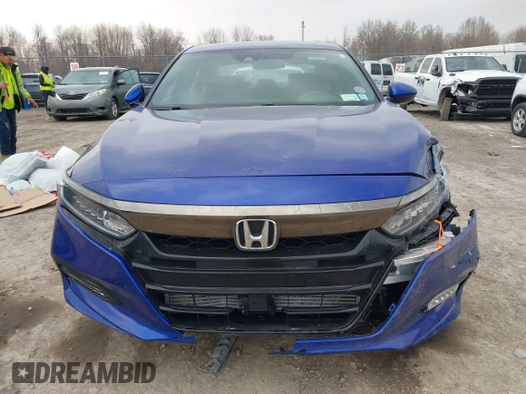 2019 Honda Accord Sport with VIN 1HGCV1F37KA082961, listed as a IAAI auction lot 41834095 with 44,167 mi miles and . Bid and sale history available at carsss.com. Image 13.