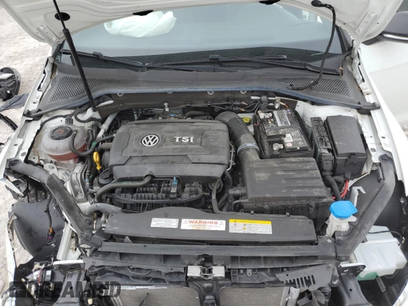 2021 Volkswagen Golf GTI S with VIN 3VW6T7AU6MM000385, listed as a Copart auction lot 47382443 with 32,360 mi miles. Bid and sale history available at carsss.com. Image 11.