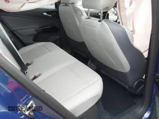 2022 Volkswagen ID.4 Pro S z VIN WVGGNPE26NP036269, wystawiony jako IAAI lot #42279904 z przebiegiem 43 959 mil mil oraz . Historia ofert i sprzedaży dostępna na DreamBid. Obrazek 8.