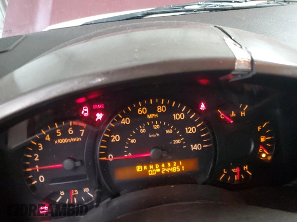 2004 Nissan Titan SE z VIN 1N6AA06A84N590696, wystawiony jako Copart lot #55947145 z przebiegiem 244 851 mil mil oraz Szkoda całkowita • Salvage title. Historia ofert i sprzedaży dostępna na DreamBid. Obrazek 9.