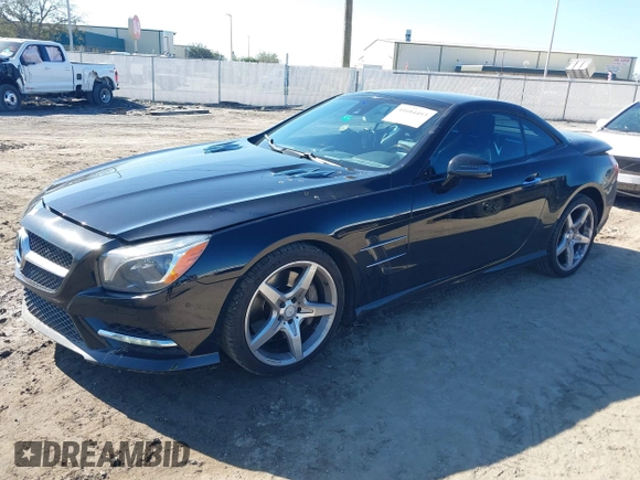 2014 Mercedes-Benz SL-Class SL 550 with VIN WDDJK7DA0EF027445, listed as a IAAI auction lot 41684493 with 162,533 mi miles. Bid and sale history available at carsss.com. Image 17.