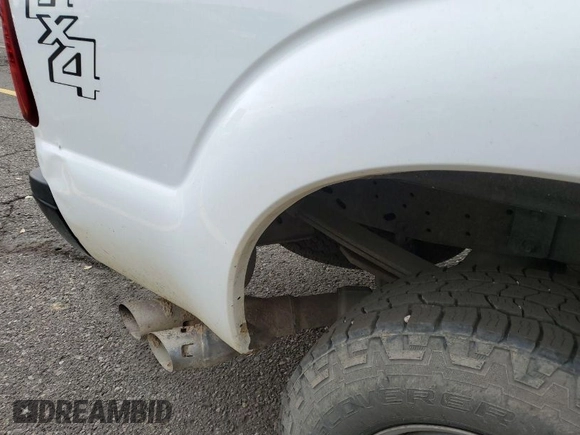 2011 Ford F-250 XL with VIN 1FT7X2BT1BEA38338, listed as a IAAI auction lot 41980656 with 214,621 mi miles and . Bid and sale history available at DreamBid. Image 1.
