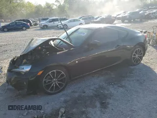 2019 Toyota 86 GT z VIN JF1ZNAE11K8702158, wystawiony jako Copart lot #53395795 z przebiegiem 83 471 mil mil oraz Szkoda całkowita • Salvage title. Historia ofert i sprzedaży dostępna na DreamBid. Obrazek 1.