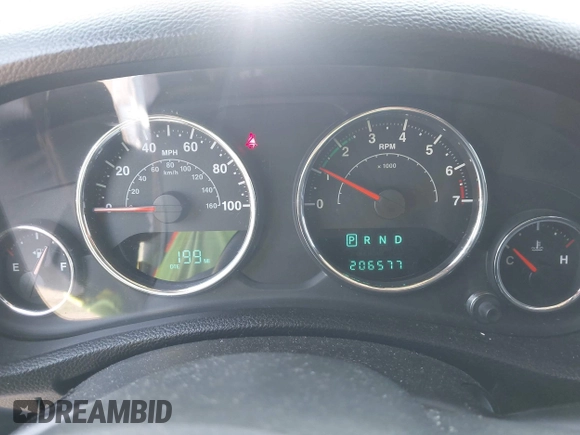 2013 Jeep Wrangler Unlimited Sahara with VIN 1C4BJWEG4DL666930, listed as a IAAI auction lot 42310569 with 206,577 mi miles and . Bid and sale history available at DreamBid. Image 7.