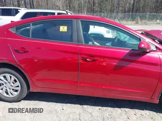 2017 Hyundai Elantra SE z VIN 5NPD74LF6HH187652, wystawiony jako IAAI lot #41822167 z przebiegiem 71 582 mil mil oraz . Historia ofert i sprzedaży dostępna na DreamBid. Obrazek 12.