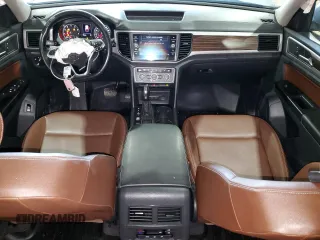 2021 Volkswagen Atlas SE с VIN 1V2WP2CAXMC528136, выставлен на аукционе Copart как лот 84284114 с пробегом 154 044 миль миль и Списание • Salvage title. История ставок и продаж доступна на DreamBid. Изображение 8.