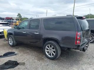 2011 GMC Yukon XL Denali with VIN 1GKS1MEF8BR279940, listed as a IAAI auction lot 41971157 with 218,597 mi miles. Bid and sale history available at carsss.com. Image 14.