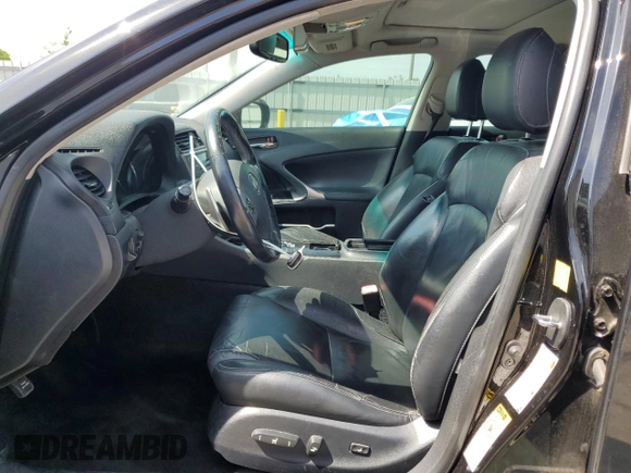 2011 Lexus IS 250 z VIN JTHBF5C28B5142120, wystawiony jako Copart lot #57100655 z przebiegiem 178 403 mil mil oraz Szkoda całkowita • Salvage title. Historia ofert i sprzedaży dostępna na DreamBid. Obrazek 7.