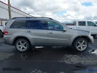 2007 Mercedes-Benz GL-Class with VIN 4JGBF71E17A132064, listed as a IAAI auction lot 41712672 with 129,744 mi miles. Bid and sale history available at carsss.com. Image 13.