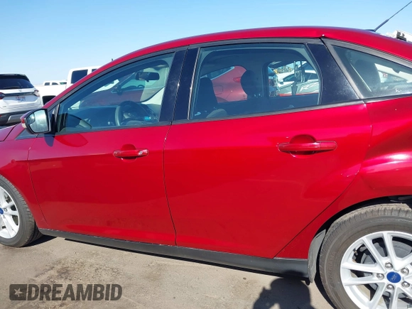 2017 Ford Focus SE с VIN 1FADP3F28HL222826, выставлен на аукционе IAAI как лот 42022400 с пробегом 44 731 миль миль и . История ставок и продаж доступна на DreamBid. Изображение 14.
