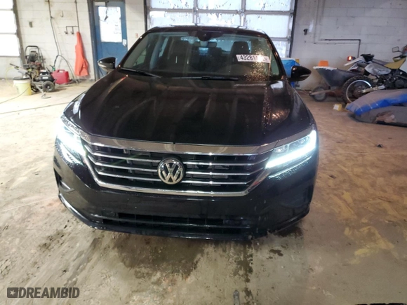 2020 Volkswagen Passat 2.0T SEL with VIN 1VWCA7A39LC003622, listed as a Copart auction lot 43281103 with 30,014 mi miles. Bid and sale history available at carsss.com. Image 5.