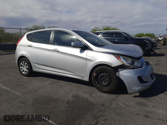 2014 Hyundai Accent GS with VIN KMHCT5AE6EU149410, listed as a Copart auction lot 53812095 with 112,124 mi miles and Salvage title. Bid and sale history available at DreamBid. Image 4.