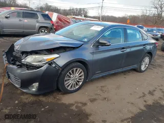 2015 Toyota Avalon Hybrid XLE Touring with VIN 4T1BD1EB2FU042051, listed as a IAAI auction lot 41346573 with 99,324 mi miles. Bid and sale history available at carsss.com. Image 19.