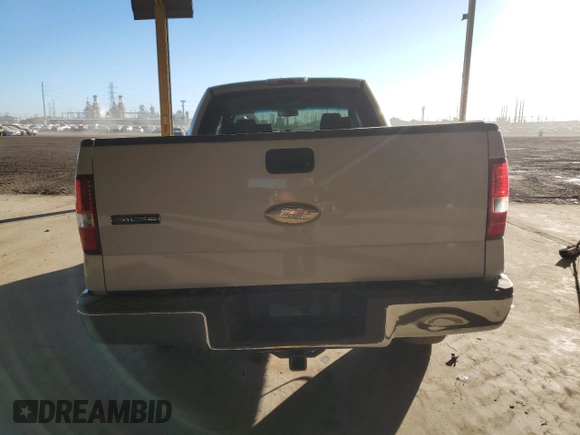 2007 Ford F-150 STX with VIN 1FTRX12W87FB32957, listed as a Copart auction lot 41818135 with 180,590 mi miles and Salvage Title. Bid and sale history available at DreamBid. Image 6.