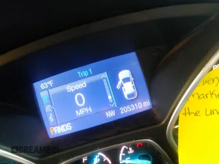 2015 Ford Escape SE with VIN 1FMCU0G76FUC24519, listed as a IAAI auction lot 41785402 with 205,310 mi miles. Bid and sale history available at carsss.com. Image 7.