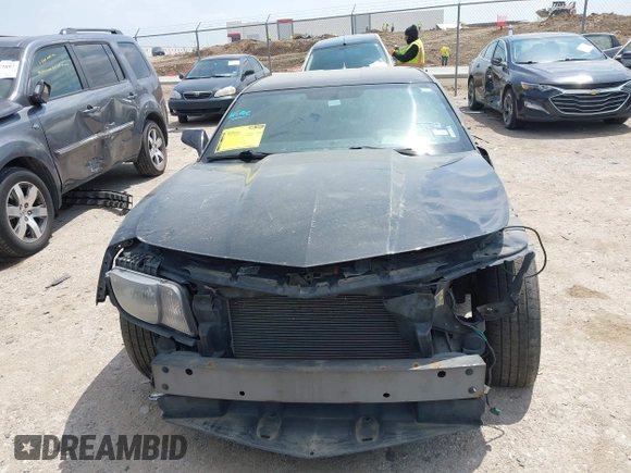 2012 Chevrolet Camaro 1LT z VIN 2G1FB1E30C9198434, wystawiony jako IAAI lot #42049821 z przebiegiem 180 813 mil mil oraz . Historia ofert i sprzedaży dostępna na DreamBid. Obrazek 13.