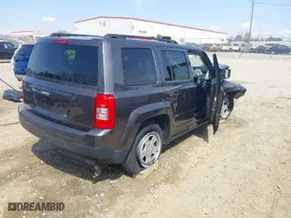 2014 Jeep Patriot Sport with VIN 1C4NJPBB5ED856436, listed as a IAAI auction lot 41784337 with 113,295 mi miles. Bid and sale history available at carsss.com. Image 4.