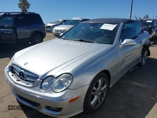 2006 Mercedes-Benz CLK 350 with VIN WDBTK56GX6T069583, listed as a IAAI auction lot 42704123 with 195,516 mi miles and . Bid and sale history available at DreamBid. Image 2.
