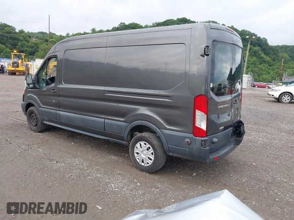 2017 Ford Transit with VIN 1FTYR2CG6HKA09959, listed as a IAAI auction lot 42524565 with 203,488 mi miles and . Bid and sale history available at DreamBid. Image 3.