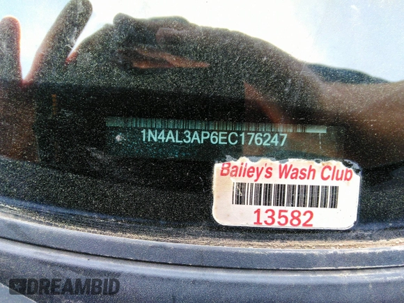 2014 Nissan Altima S with VIN 1N4AL3AP6EC176247, listed as a IAAI auction lot 41910810 with Not Provided miles and . Bid and sale history available at DreamBid. Image 9.