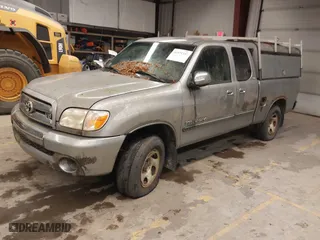 2005 Toyota Tundra SR5 with VIN 5TBBT44115S460209, listed as a IAAI auction lot 41979337 with 207,990 mi miles. Bid and sale history available at carsss.com. Image 17.