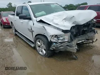 2019 Ram 1500 Big Horn z VIN 1C6RR6LT7KS675686, wystawiony jako Copart lot #58254805 z przebiegiem 97 850 mil mil oraz Szkoda całkowita • Salvage title. Historia ofert i sprzedaży dostępna na DreamBid. Obrazek 14.