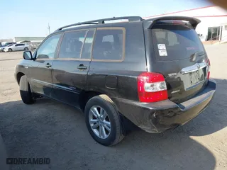 2006 Toyota Highlander Hybrid with VIN JTEEW21A560025410, listed as a IAAI auction lot 41766852 with 173,239 mi miles. Bid and sale history available at carsss.com. Image 3.