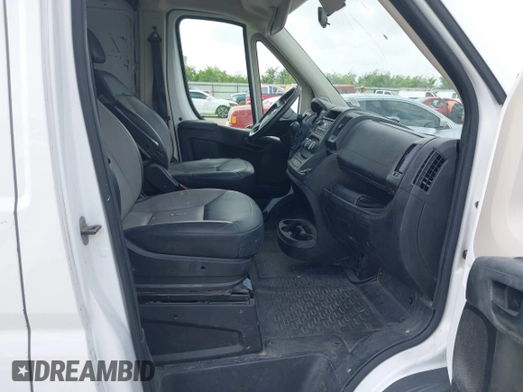2017 Ram ProMaster Cargo with VIN 3C6TRVAG8HE511963, listed as a IAAI auction lot 42175541 with 220,438 mi miles and . Bid and sale history available at DreamBid. Image 5.