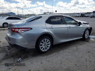 2020 Toyota Camry LE with VIN 4T1C11AK9LU951614, listed as a Copart auction lot 50218715 with Not Provided miles and Salvage Title. Bid and sale history available at carsss.com. Image 3.