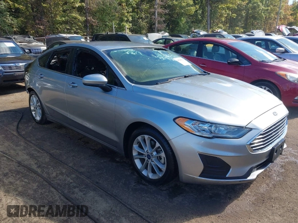2020 Ford Fusion SE z VIN 3FA6P0LU4LR185202, wystawiony jako IAAI lot #40549321 z przebiegiem Nie podano mil oraz . Historia ofert i sprzedaży dostępna na DreamBid. Obrazek 1.