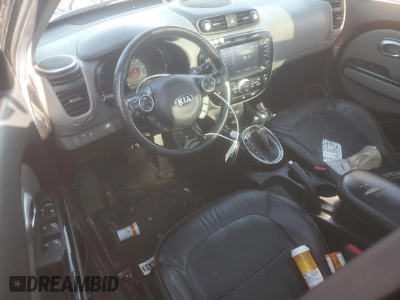 2016 Kia Soul + z VIN KNDJP3A5XG7291779, wystawiony jako Copart lot #56188945 z przebiegiem 110 063 mil mil oraz Szkoda całkowita • Salvage title. Historia ofert i sprzedaży dostępna na DreamBid. Obrazek 8.