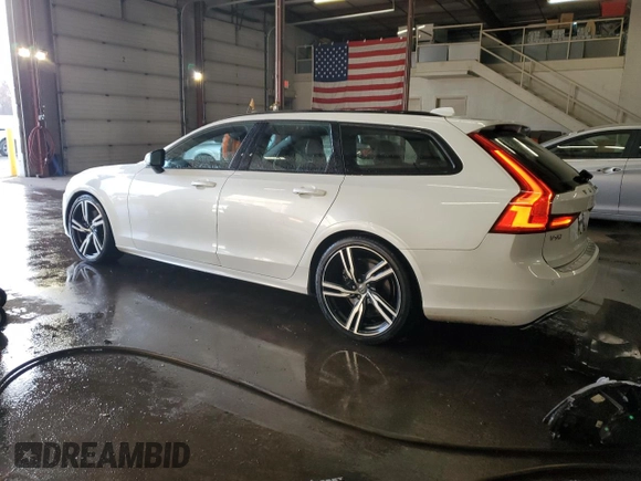 2020 Volvo V90 with VIN YV1A22VMXL1142421, listed as a Copart auction lot 85781704 with 51,950 mi miles and Salvage title. Bid and sale history available at DreamBid. Image 2.